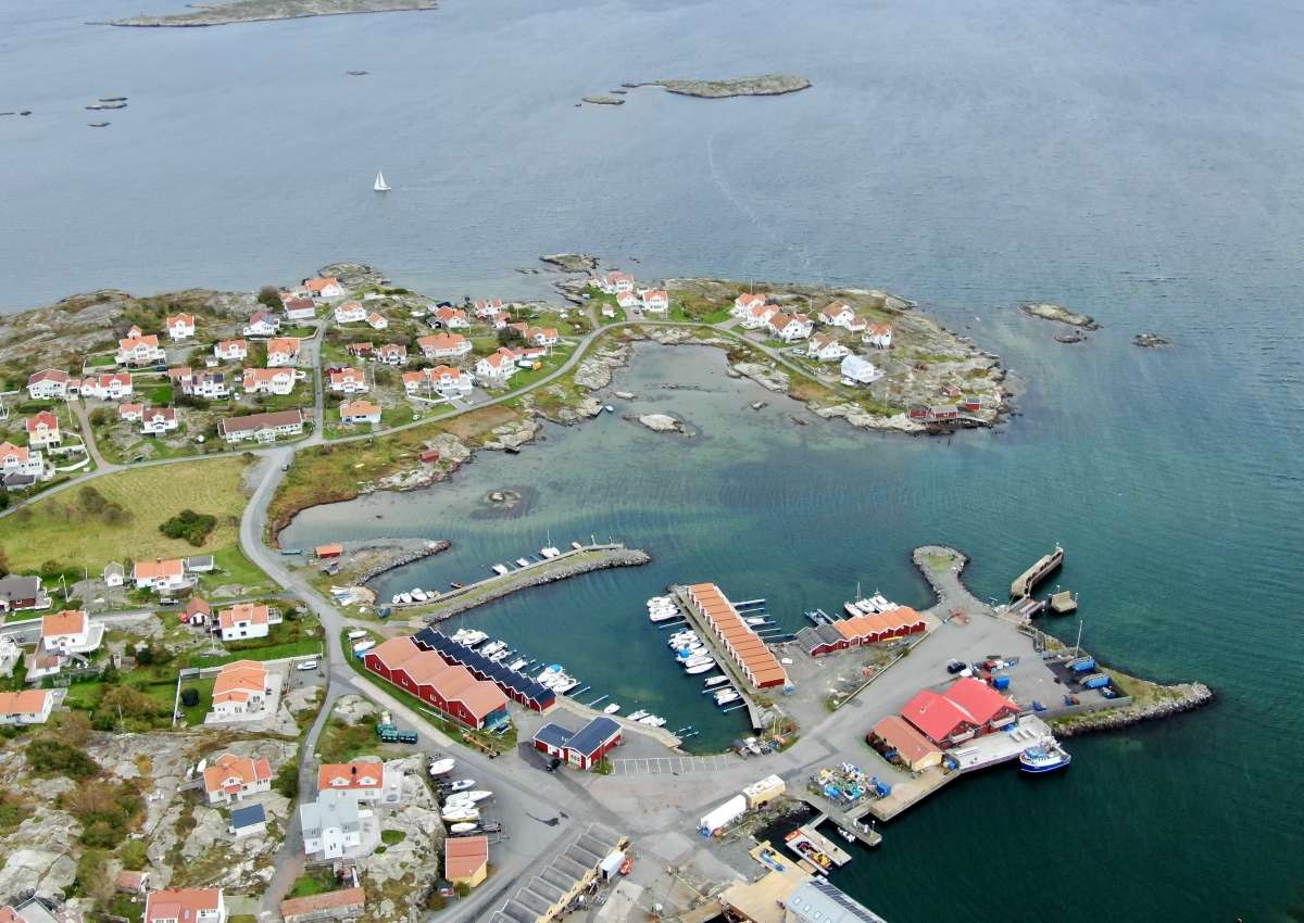 Rörö - Hafen bei Källö-Knippla