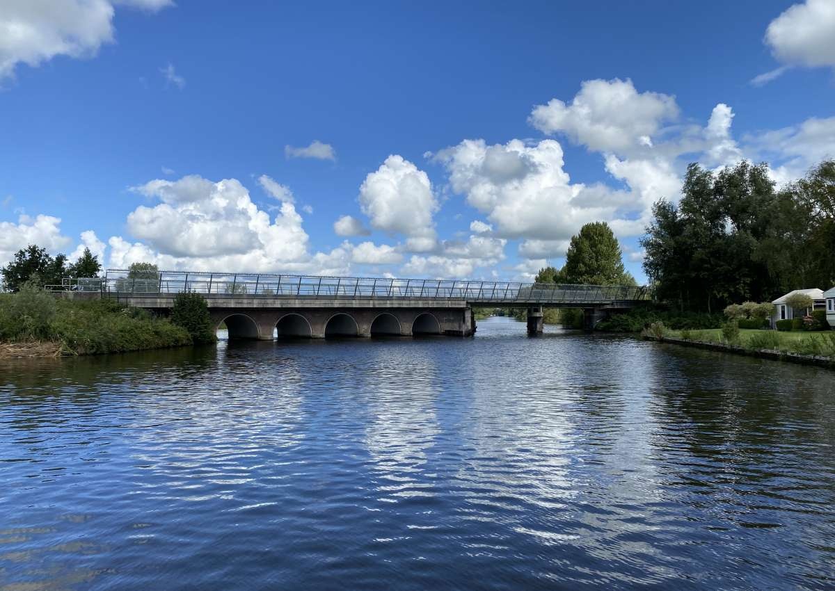 spoorbrug Kuikhorne - Bridge près de Tytsjerksteradiel (Noardburgum)