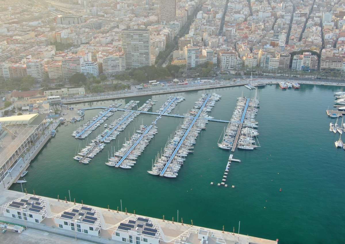 Marina Deportiva del Puerto de Alicante - Hafen bei Alicante (Centro Histórico)
