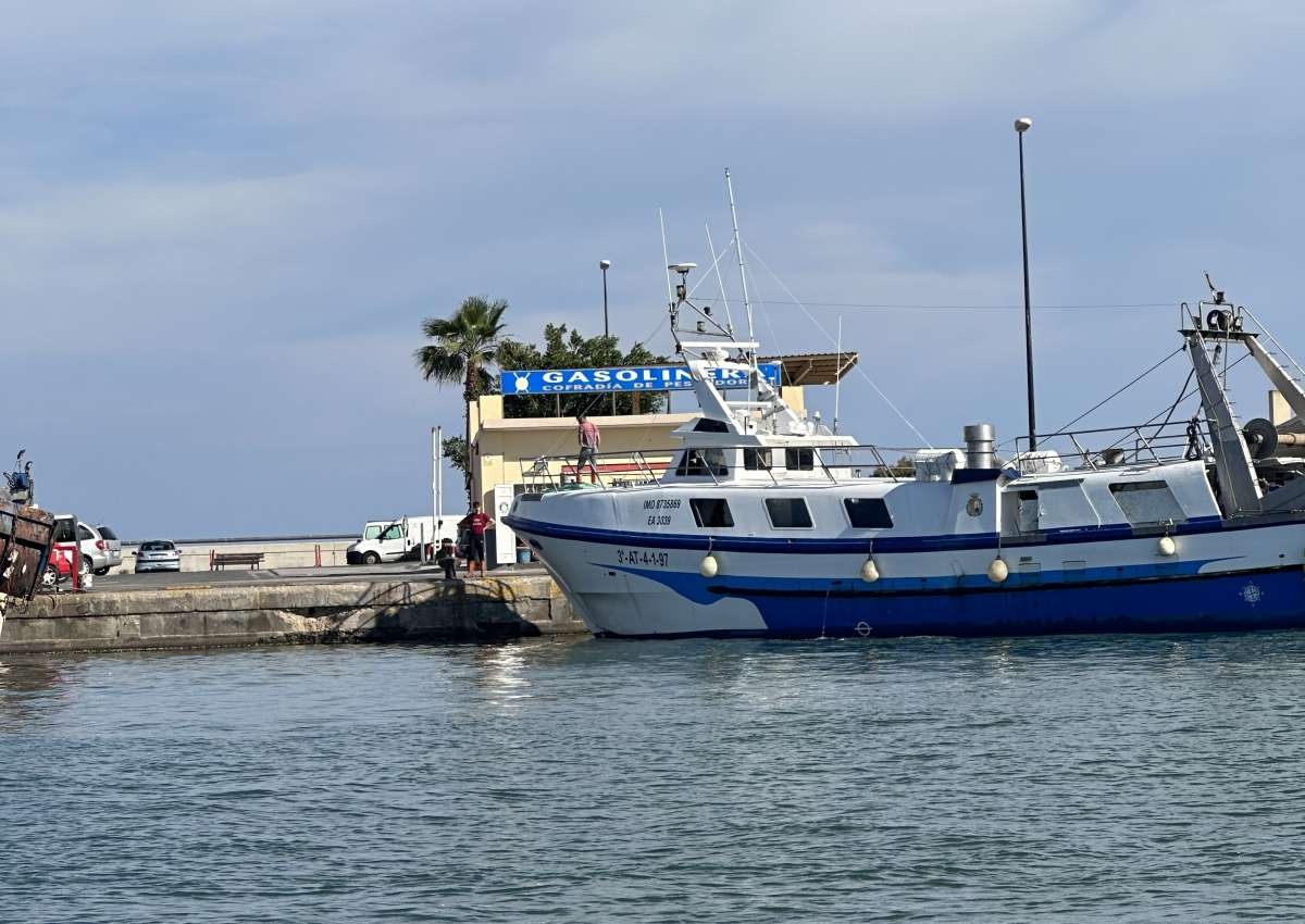 Marina Miramar Puerto Deporitvo - Carburant près de Santa Pola