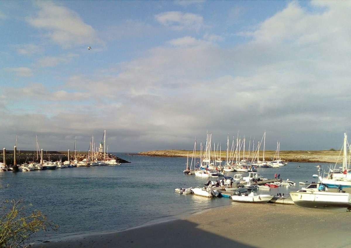 Port d‘Argol - Marina près de Hoedic