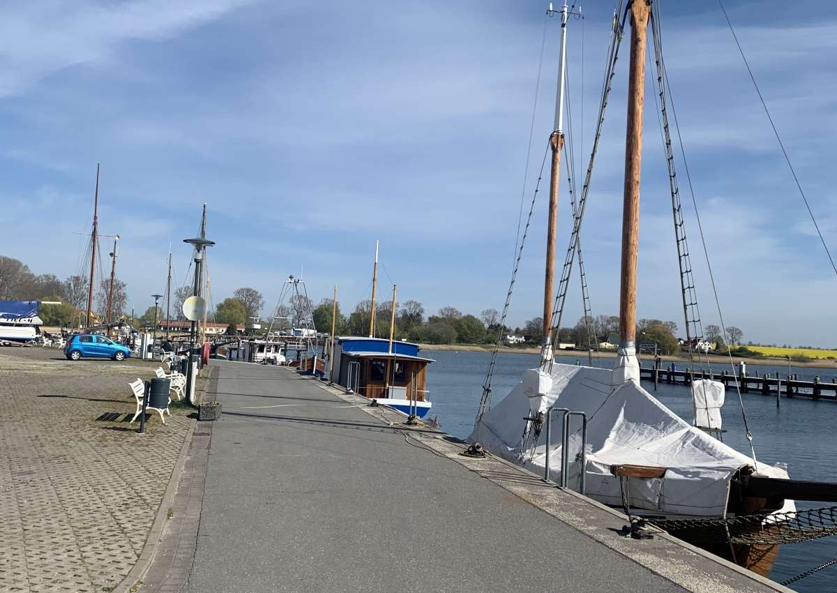 Kirchdorf  - Hafen bei Insel Poel