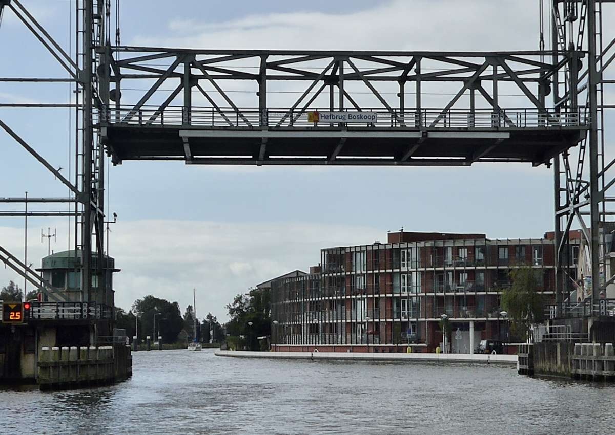 Hefbrug Boskoop - Bridge près de Alphen aan den Rijn (Boskoop)