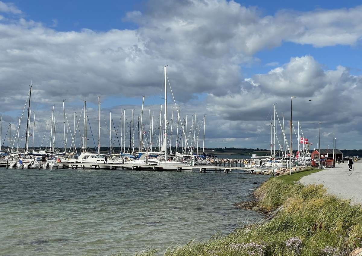 Lyø - Marina près de Bådsted