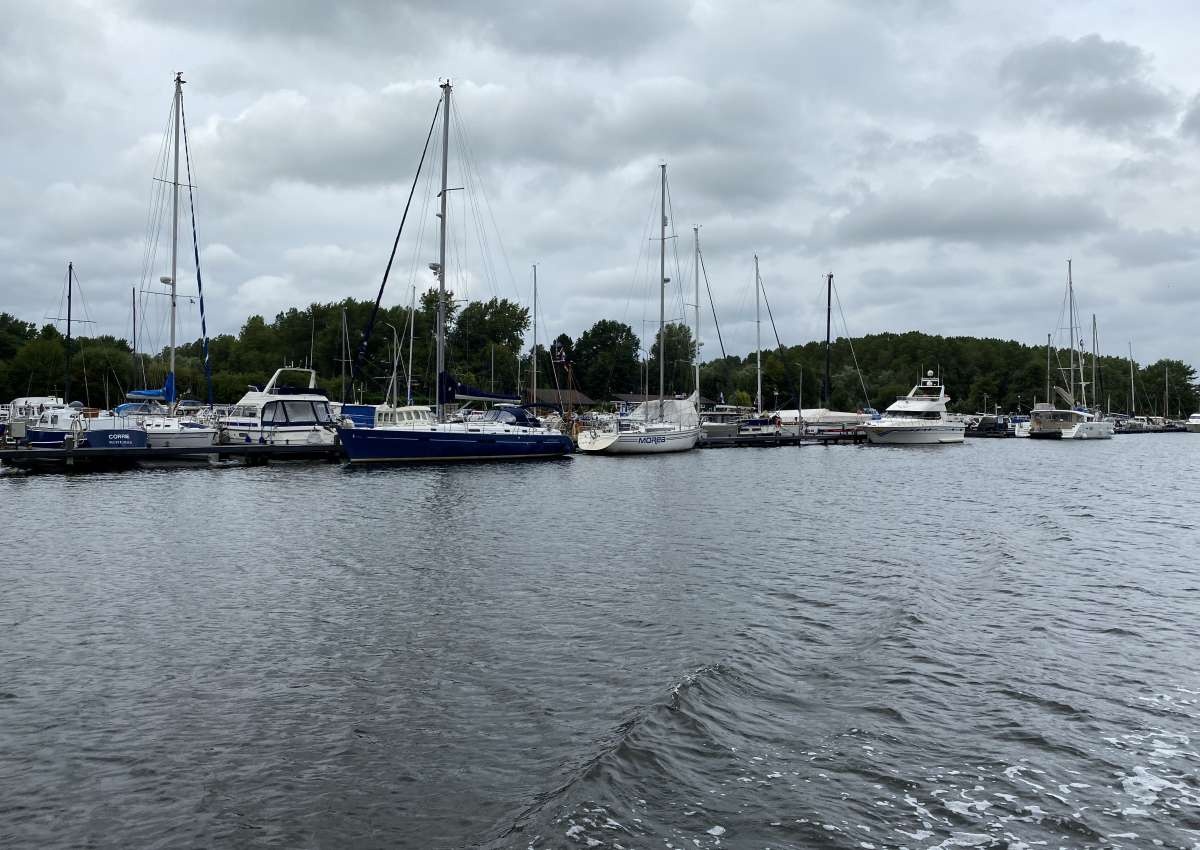Watersportvereniging IJmond - Hafen bei Haarlemmermeer (Spaarndam)