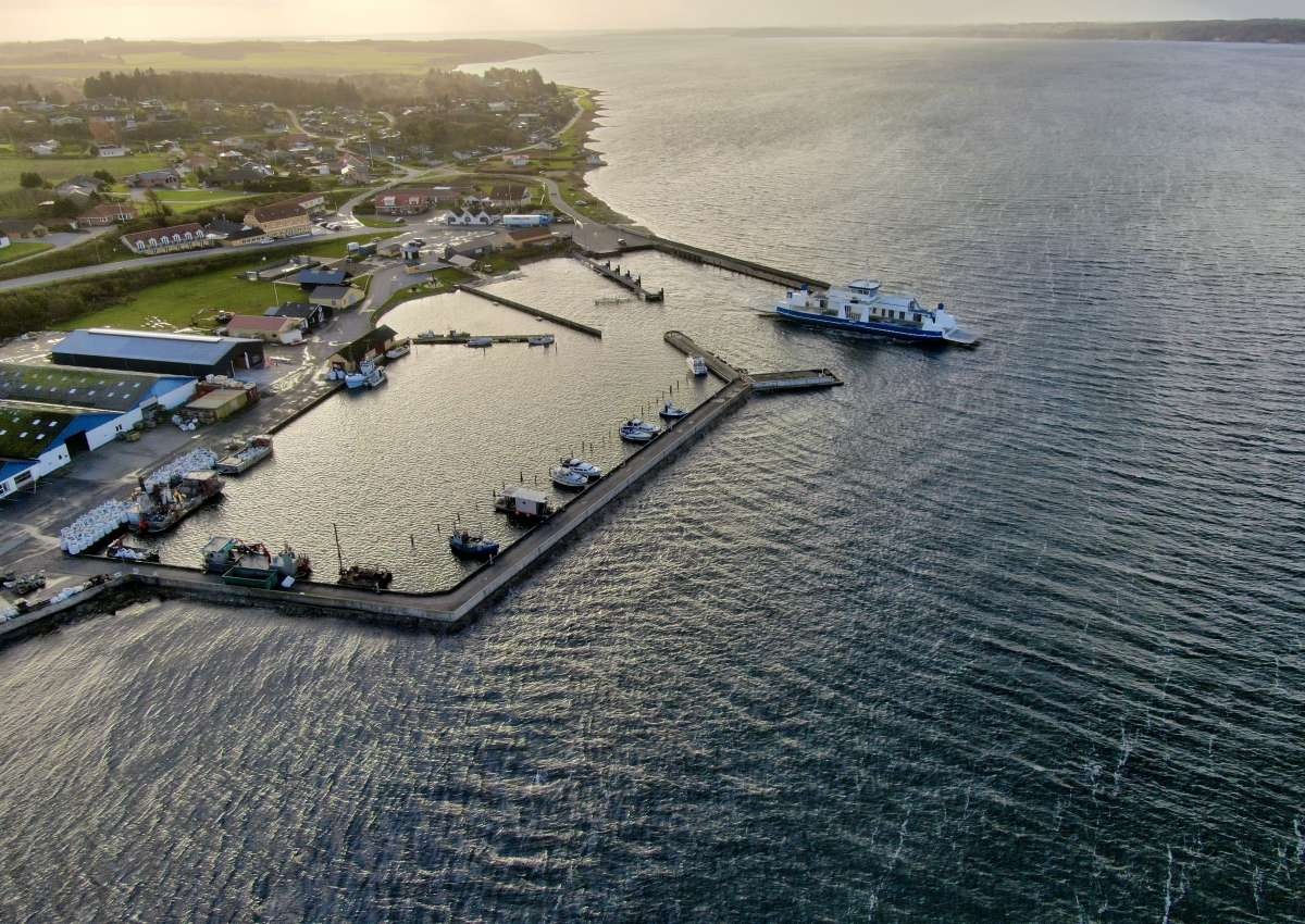 Hvalpsund Fiskerihavn - Hafen bei Hvalpsund