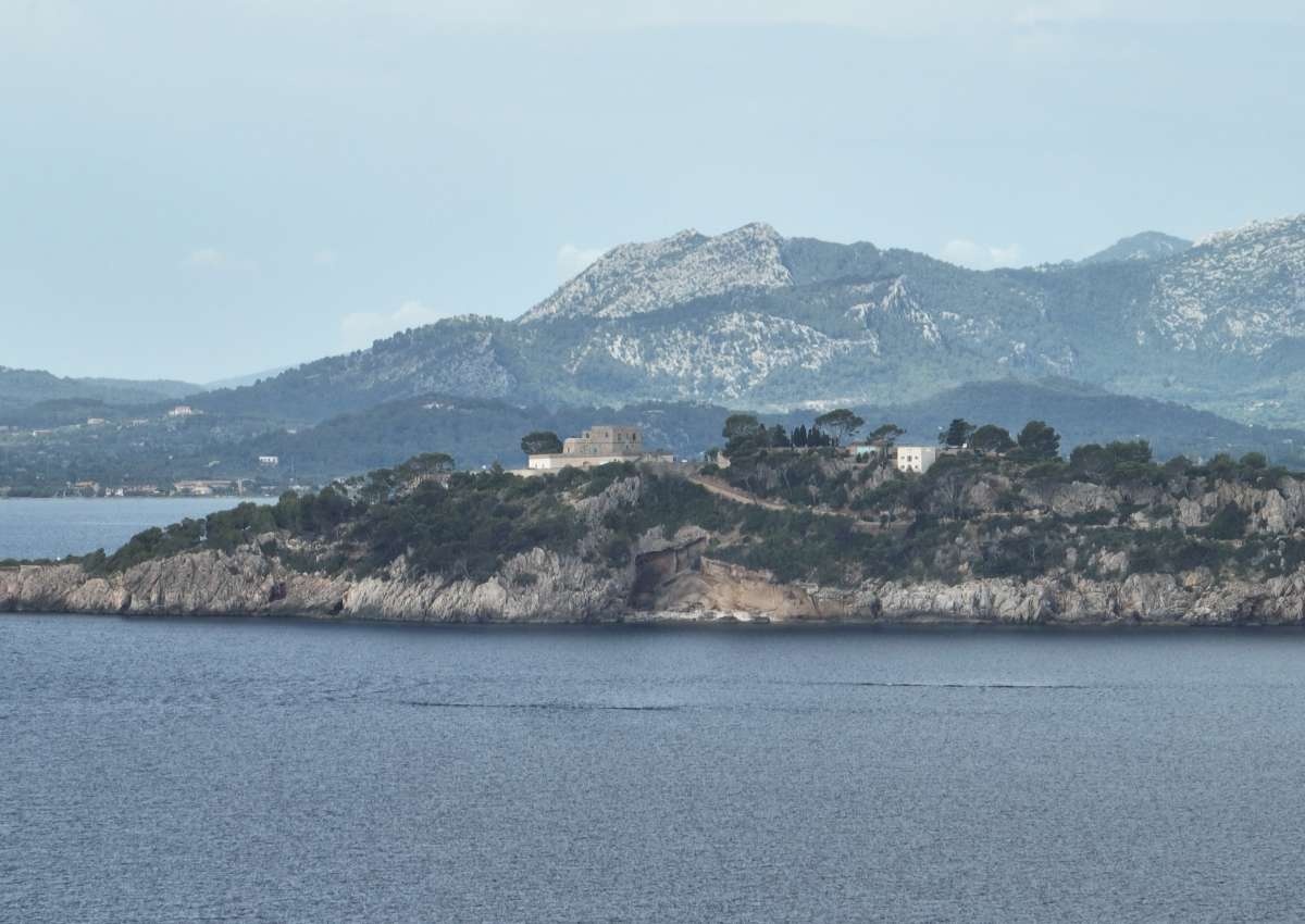 Mallorca - Punta L Avancada , Lt - Vuurtoren in de buurt van Port de Pollença