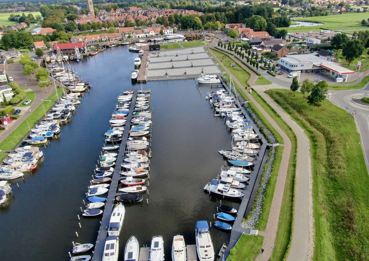 Havenkantoor Elburg - Marina near Elburg